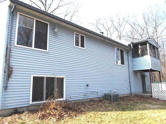 2nd image of 500 Twin Brook Ln
