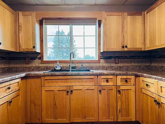 2nd image of 501 Southrange Rd