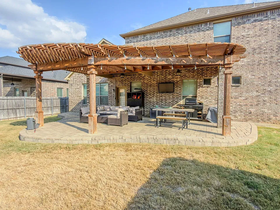 5720 Eagle Mountain Dr