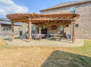5720 Eagle Mountain Dr, Argyle, TX 76226
