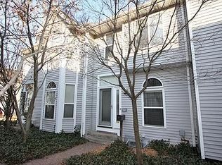 5772 Kingsbury Pl, Saint Louis, MO 63112