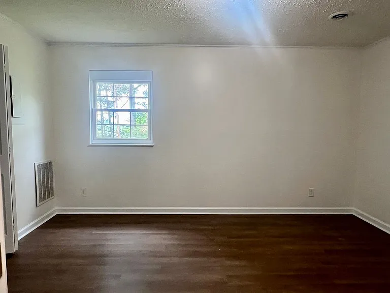 116 Highland Ave — Photo 13