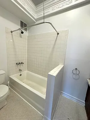 Rented by Oxford Property Group | media 6