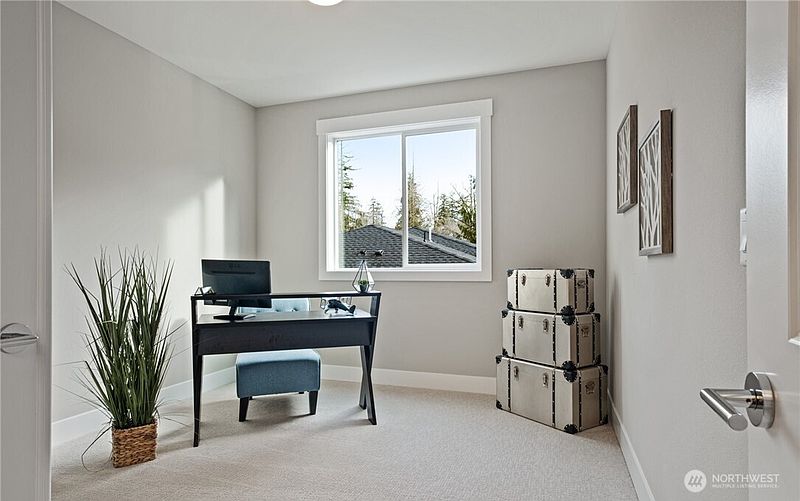 5th image of 8831 27th St E