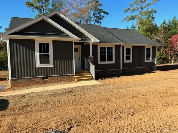 10205 McKenney Hwy, Mc Kenney, VA 23872