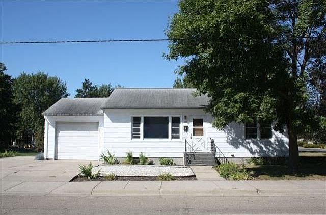 1st image of 19 N 3rd Ave W