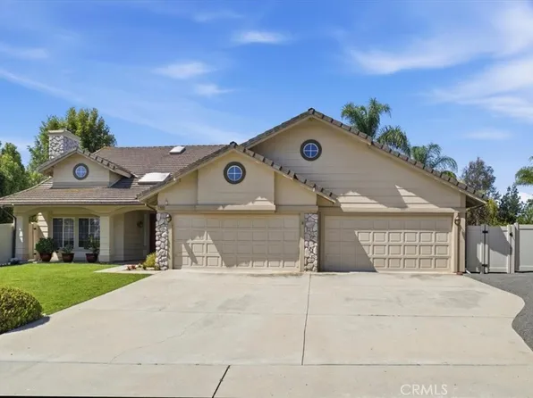 2749 Silver Oak Pl, Escondido, CA 92029