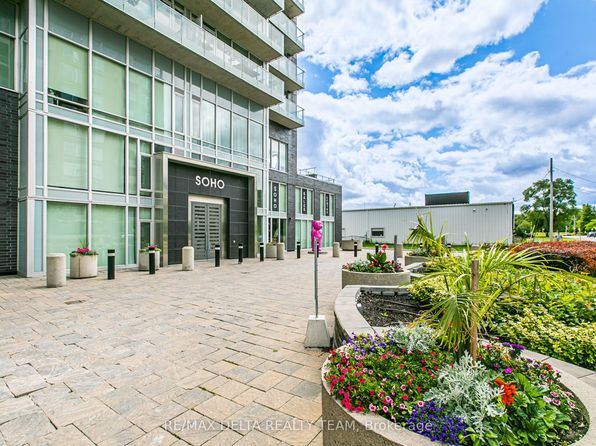 111 Champagne Ave S, Ottawa, ON