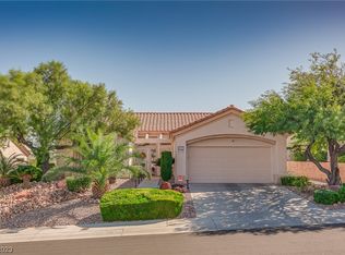 2720 Faiss Dr, Las Vegas, NV 89134