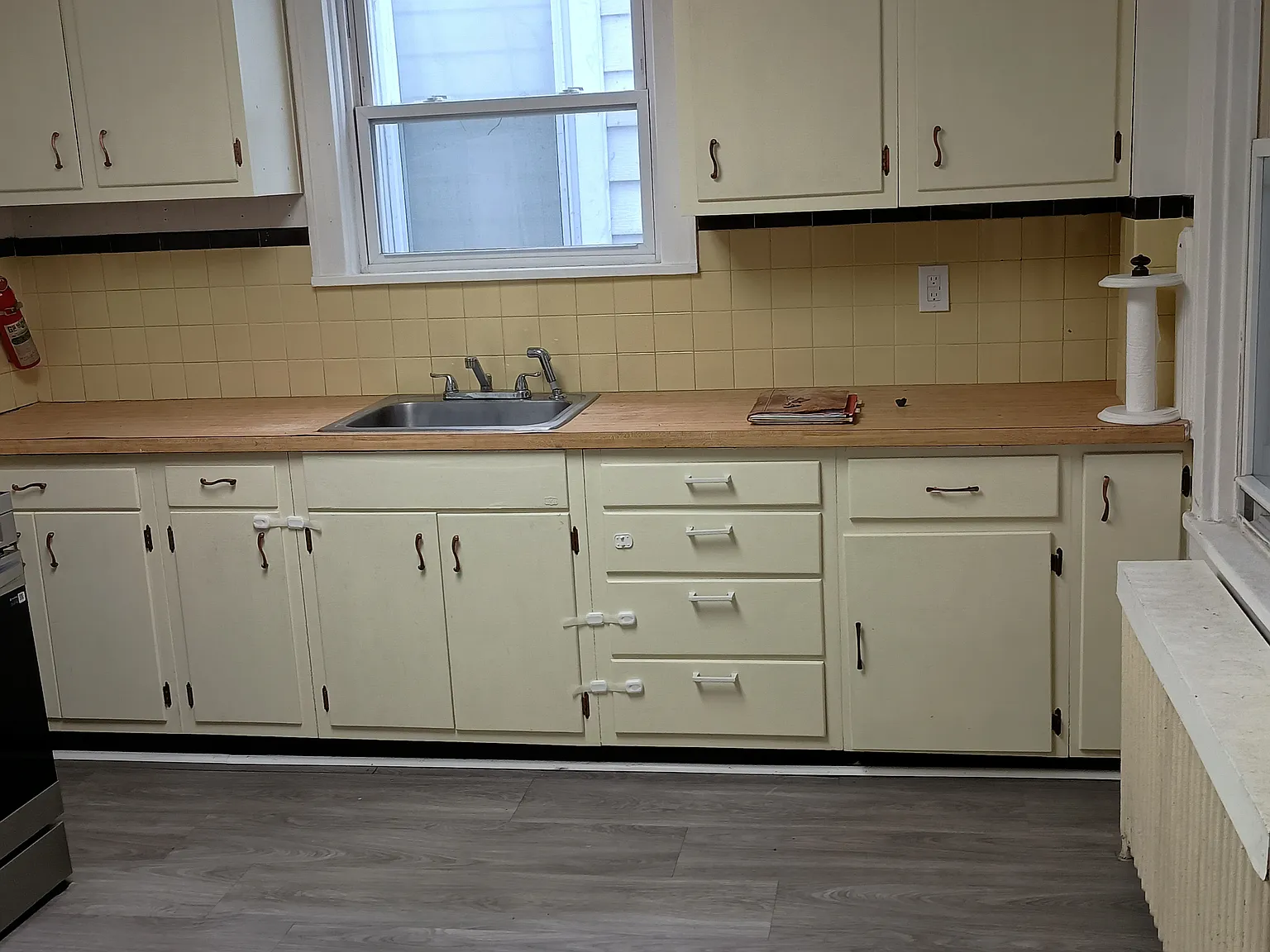 2 bed, 900 sqft, $1,300 — Photo 4