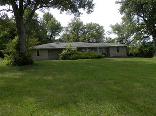 1207 E 1st St, Hopkinsville, KY 42240