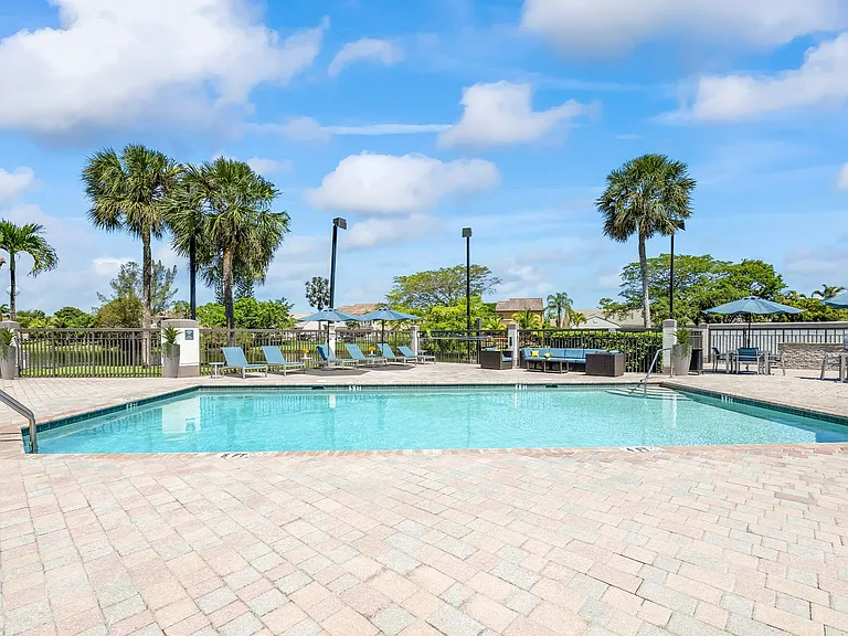 Waterview at Coconut Creek — Photo 17