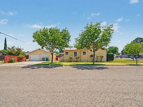3rd image of 2374 Olive St