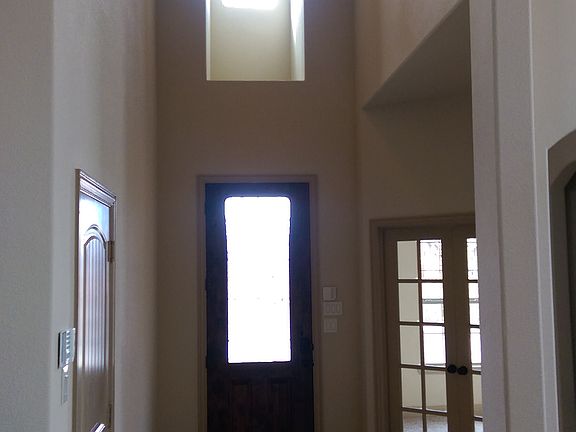 4th image of 408 Heritage