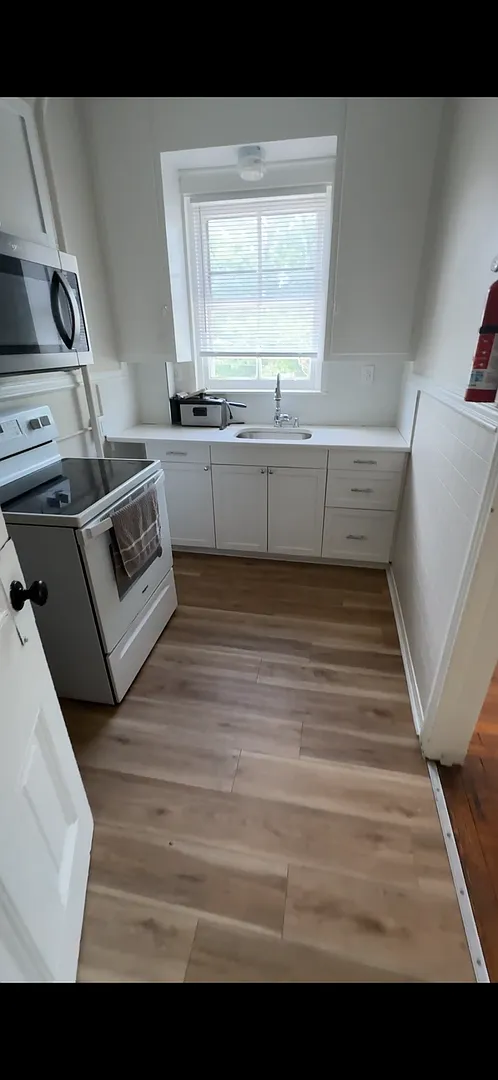 62 N. Franklin St — Photo 1