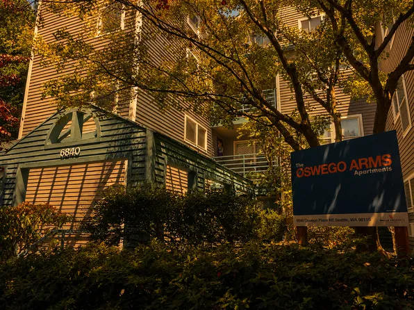 Oswego Apartments - Located on the east banks of Green Lake