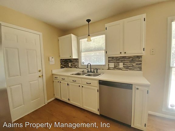 5th image of 5311 Thackeray Dr
