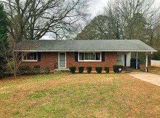 1910 Meadowbrook Ln SE, Marietta, GA 30067