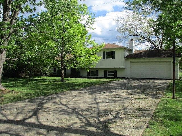 1st image of 8757 Bluebird Dr