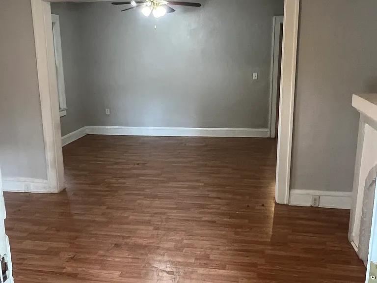 339 Basswood St #1 — Photo 12