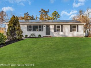 16 Laurel Blvd, Lanoka Harbor, NJ 08734