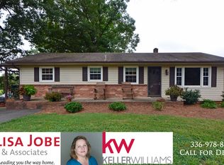 4845 Skylark Rd, Pfafftown, NC 27040