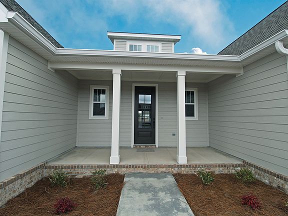 3rd image of 66 Sierra Ln