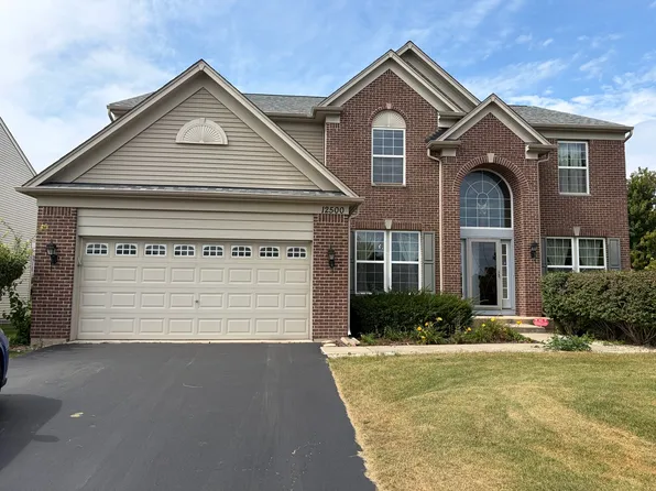 12500 Canterbury Dr, Plainfield, IL 60585