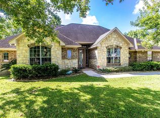 1511 Barbara St, Highlands, TX 77562