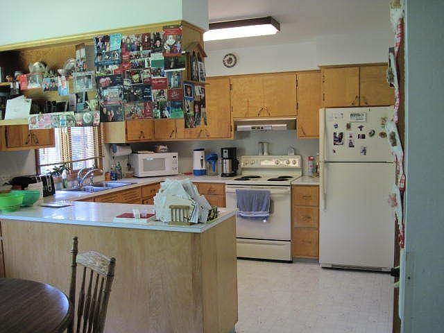 2nd image of 3525 5th Ave SW