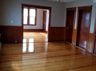 154 1st St, Pawtucket, RI 02861