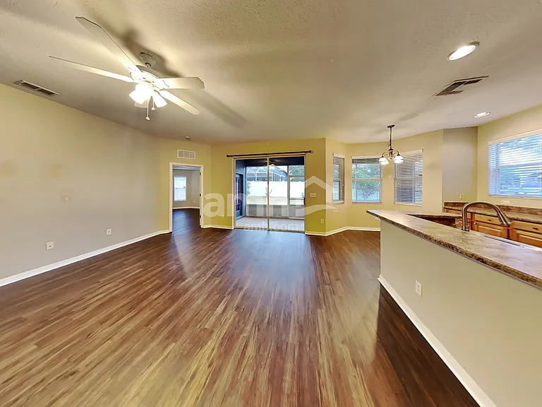 3124 Shady Lily Ln — Photo 6