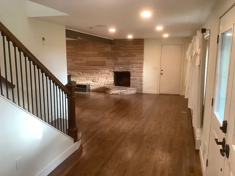 2100 Mount Zion Dr — Photo 4
