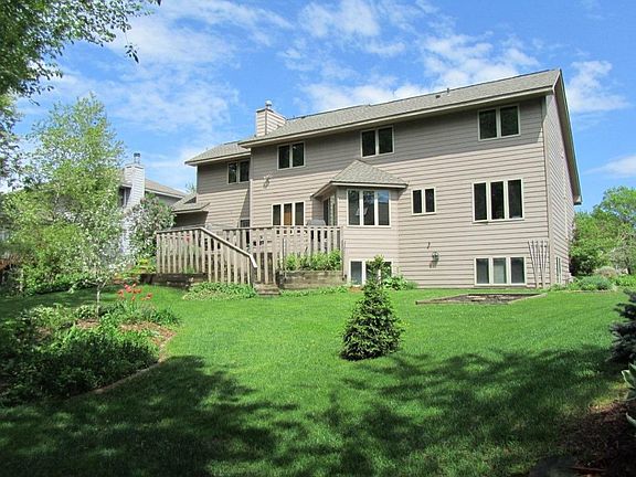 2nd image of 6065 Yucca Ln N