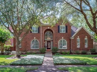 1109 Bob White Dr, Friendswood, TX 77546