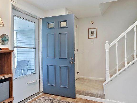 4th image of 3221 Saybrook Ct