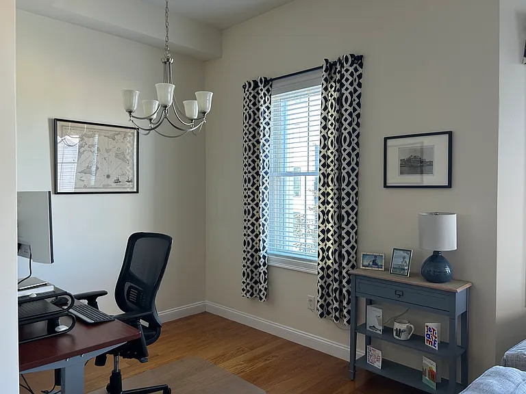 282 Maverick St #3 — Photo 11