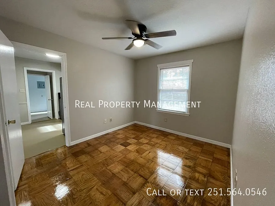 Grayton Dr. 36608 — Photo 3