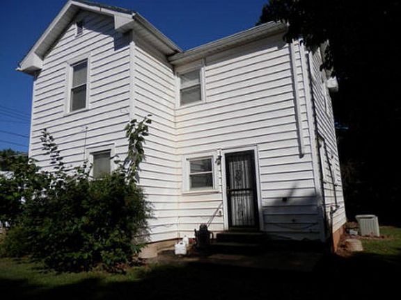 3rd image of 114 Park St