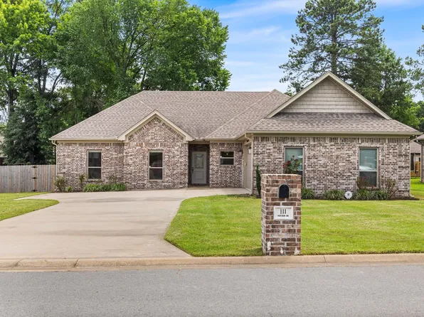 111 Hayden Dr, Beebe, AR 72012