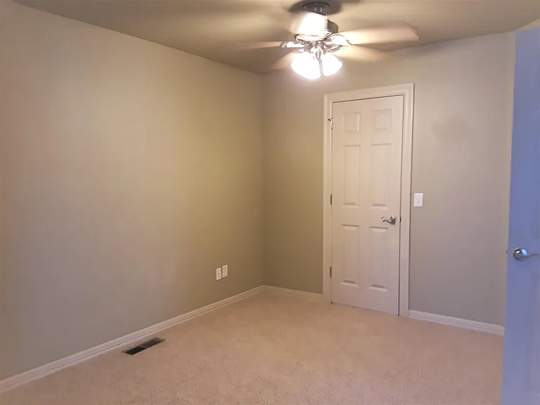 10 S Woodsprings Dr #1 — Photo 5