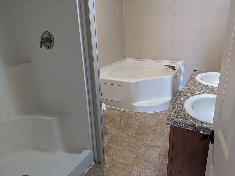 Stonegate — Photo 15