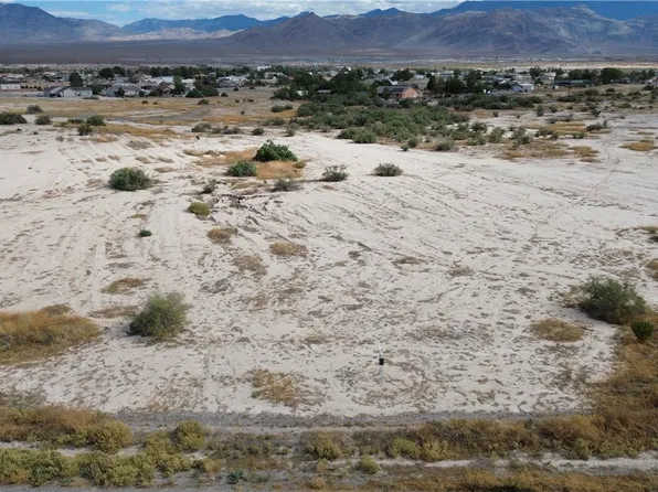 3600 E Falcon St, Pahrump, NV 89048