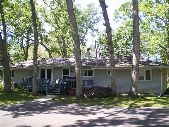 4th image of 615 Illinois Ave