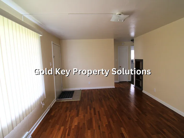 4105 Main Street — Photo 8