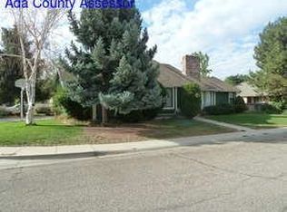 449 E Old Saybrook Dr, Boise, ID 83706