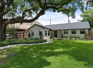 2501 Briarhurst Dr, Houston, TX 77057