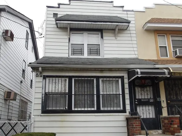 1074 E 37th St, Brooklyn, NY 11210