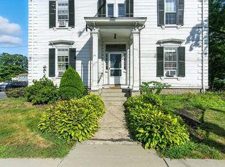 35 Locust St APT 3, Danvers, MA 01923