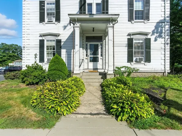 35 Locust St APT 3, Danvers, MA 01923